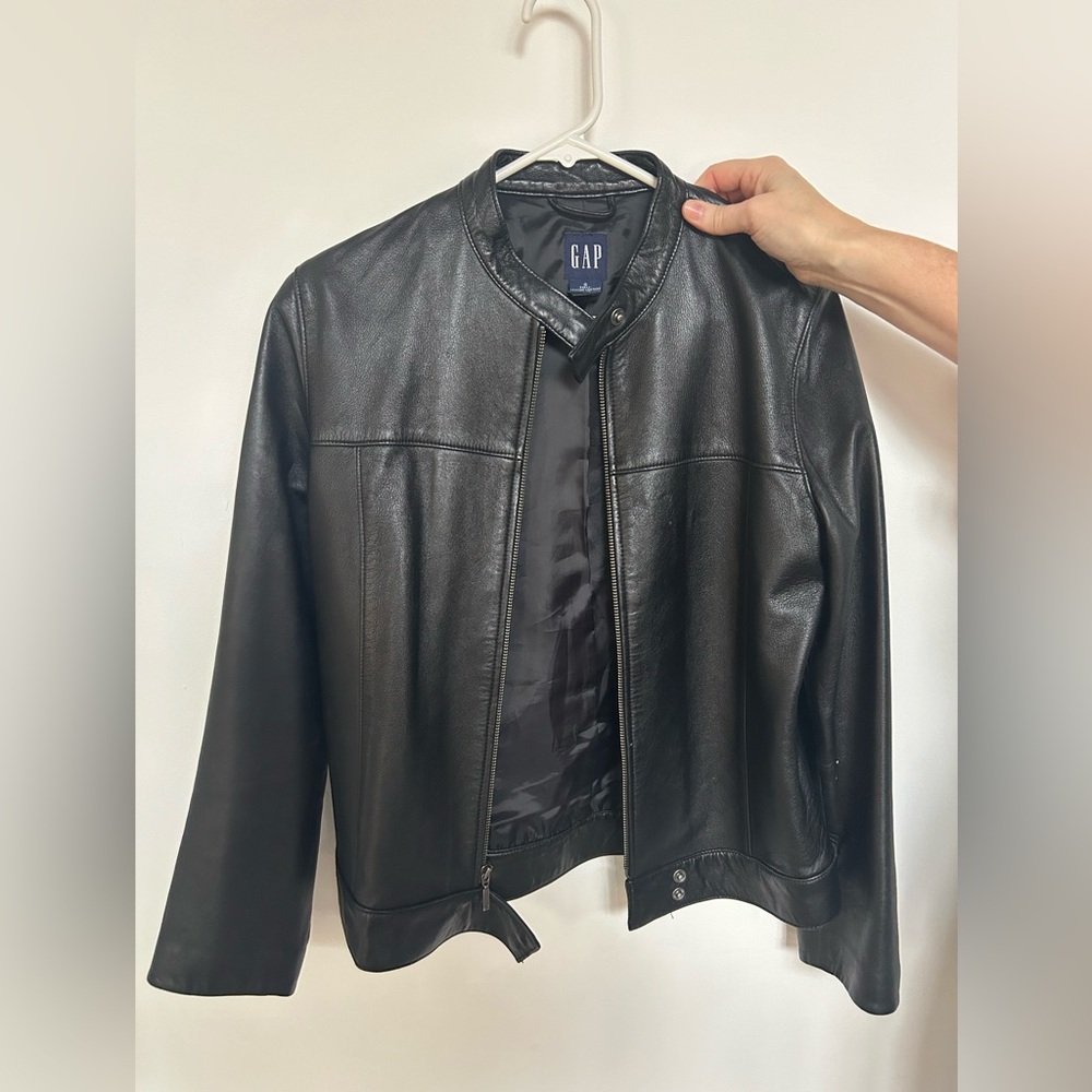 Gap genuine leather jacket size S